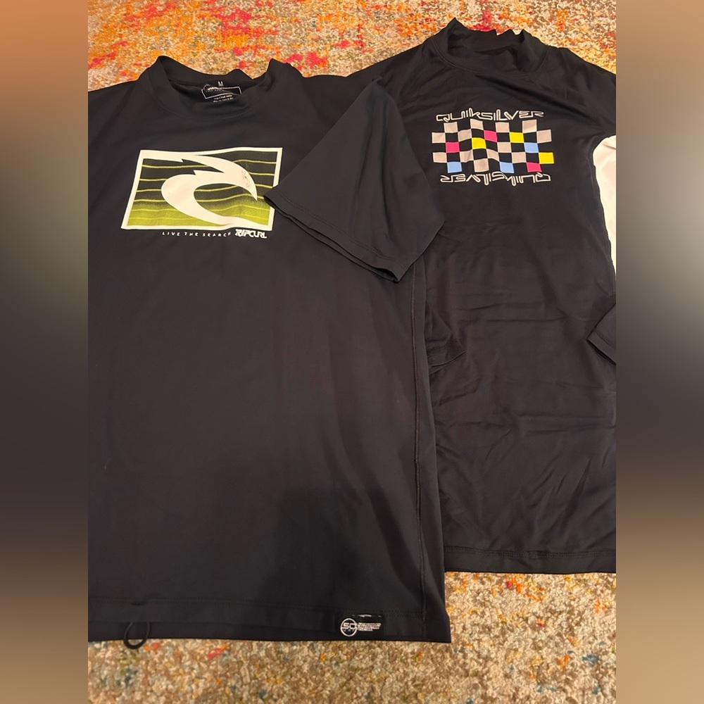 Quicksilver Long Sleeve & Rip Curl Short Sleeve Surf Top Lot Of 2. Nylon. Medium